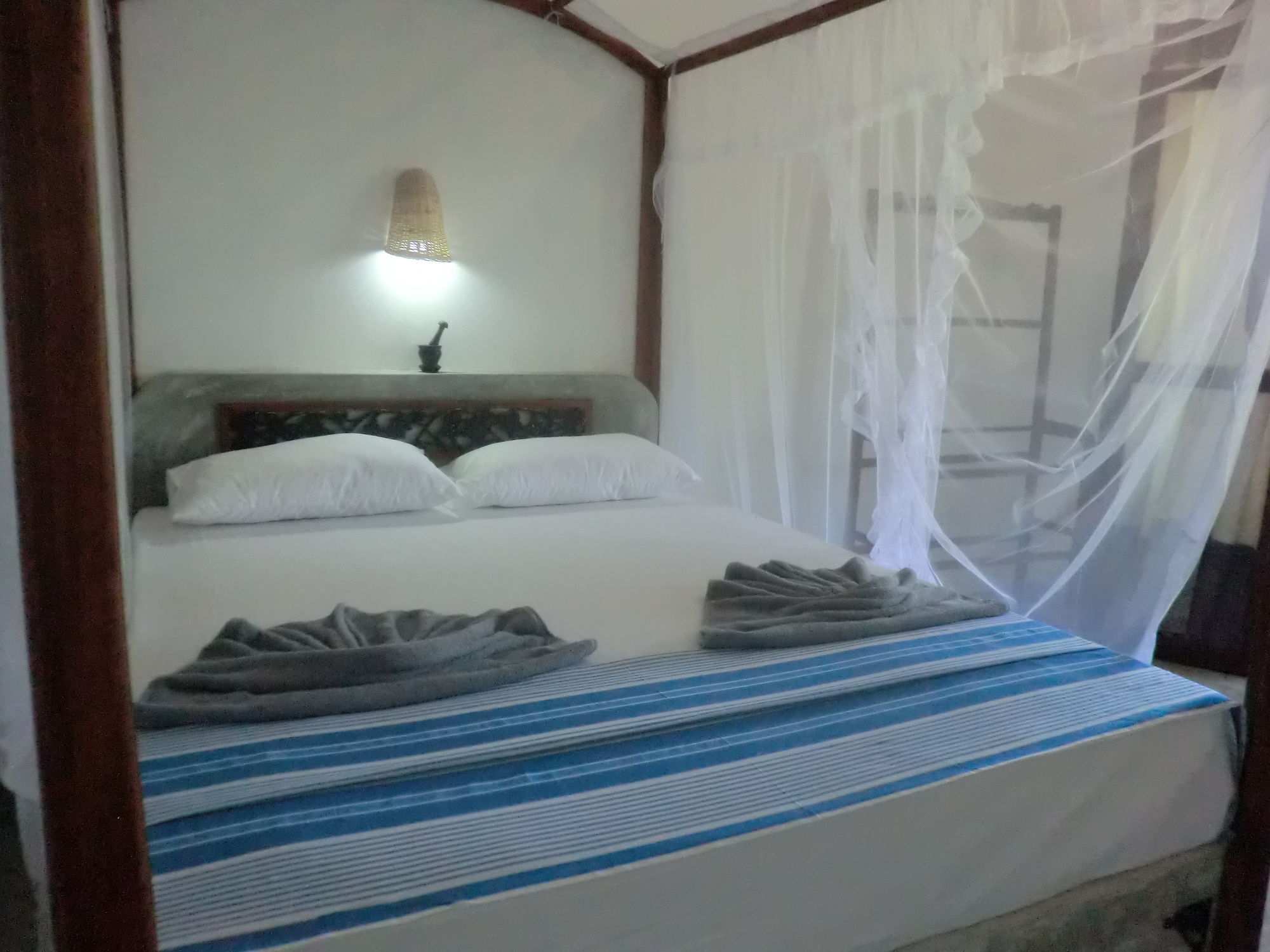 Peacock Wings Guest Hotel Mirissa Ngoại thất bức ảnh